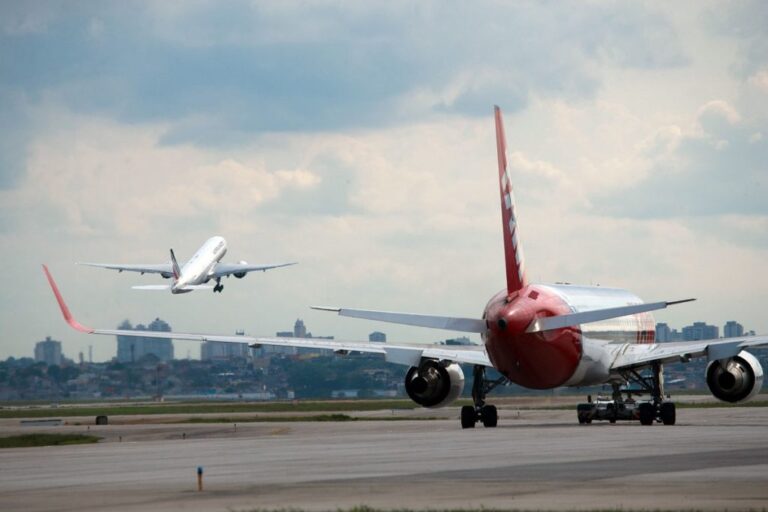 Pacote do governo para aviação promete redução de tributos e utilização de aeroportos privados para fins comerciais pacote-do-governo-para-aviacao-promete-reducao-de-tributos-e-utilizacao-de-aeroportos-privados-para-fins-comerciais